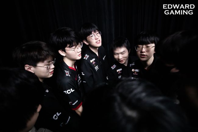 当胡梅尔斯 当胡梅尔斯