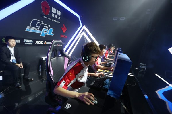 预计12月 预计12月