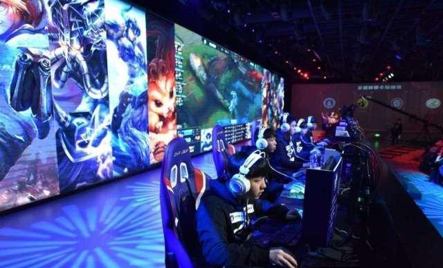 上线高峰一 上线高峰一